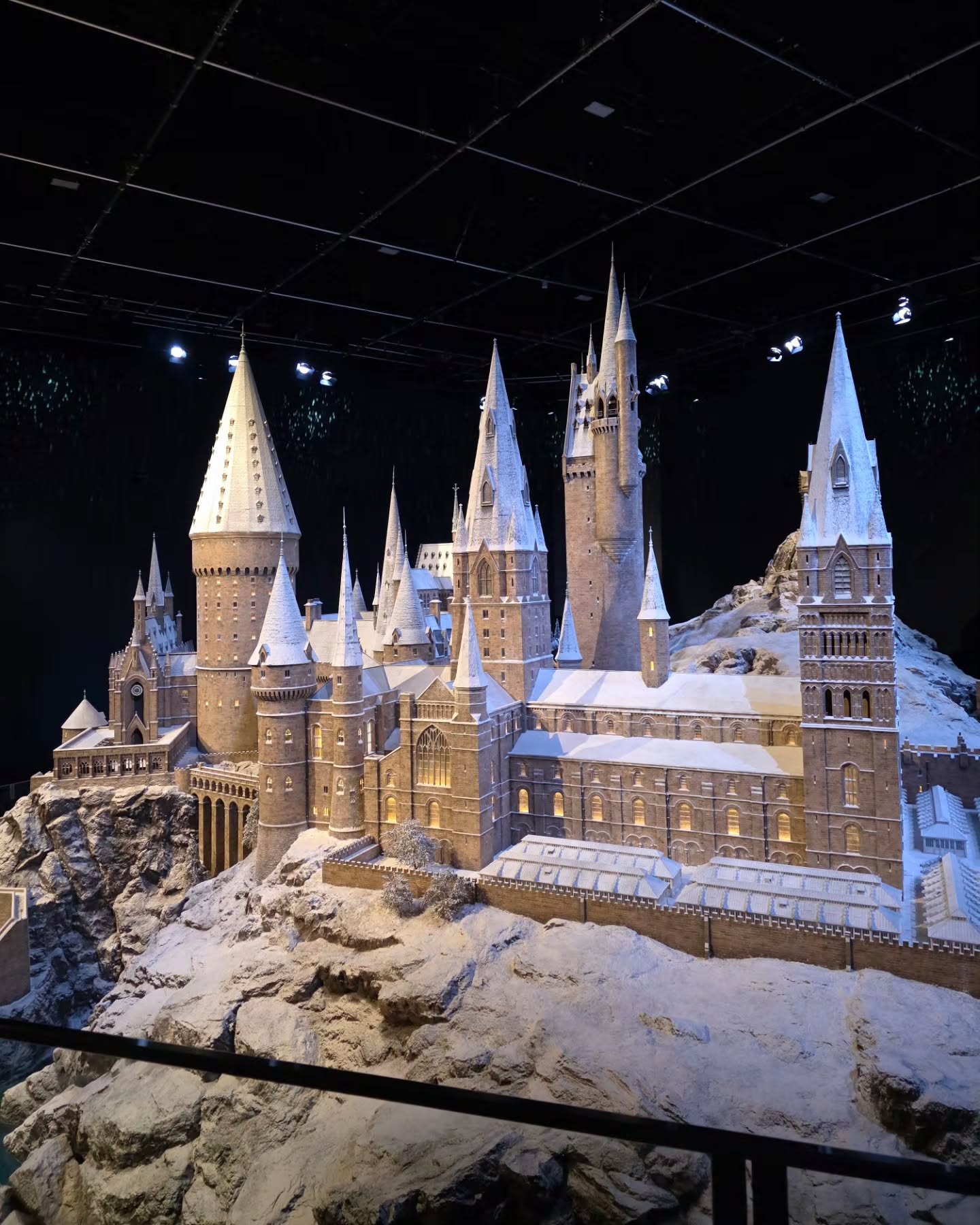 มายด์ - อาทิตยา ตรีบุดารักษ์