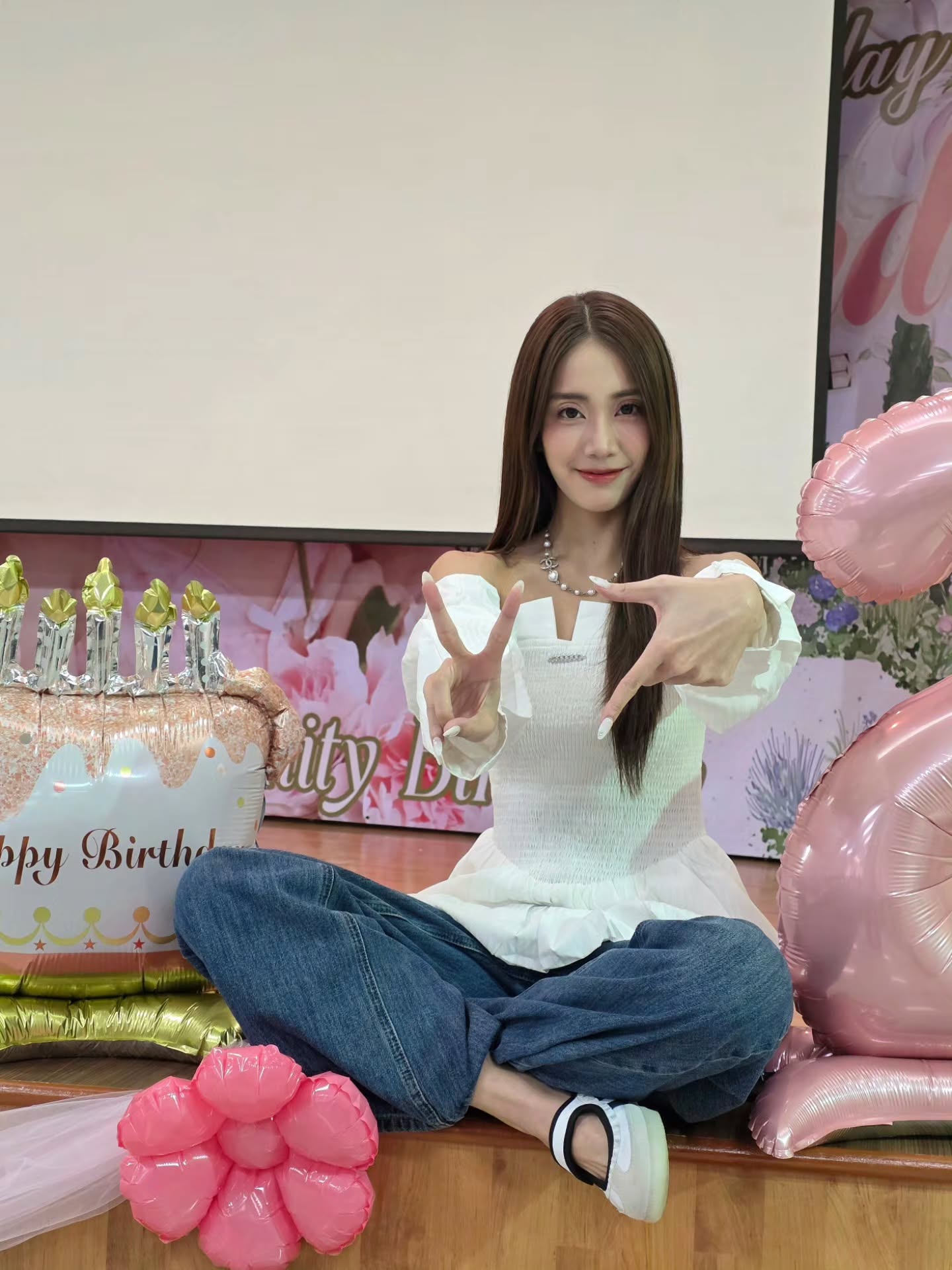 มายด์ - อาทิตยา ตรีบุดารักษ์