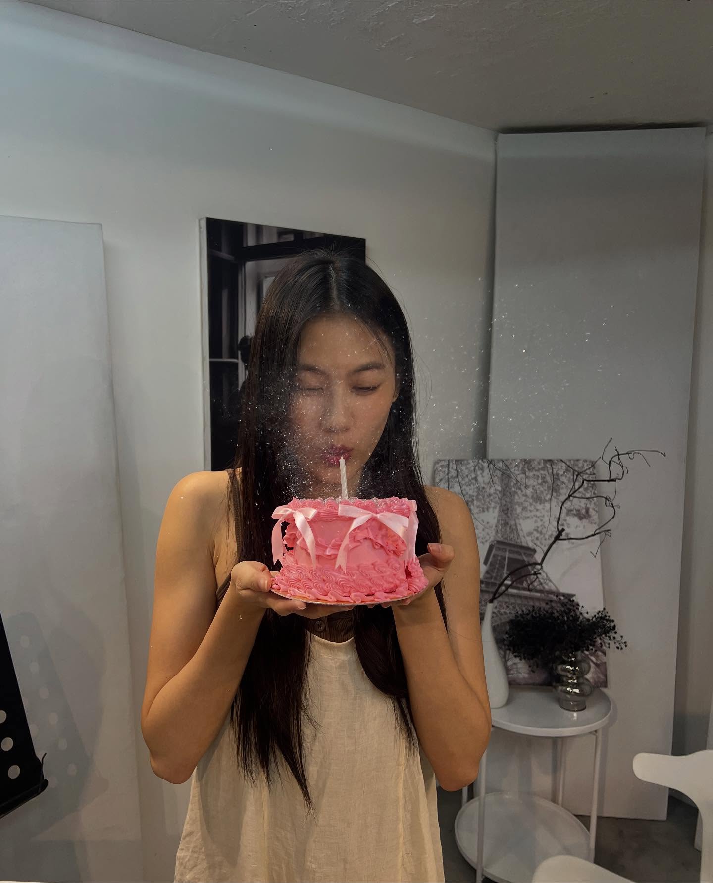 นาน่า - ศวรรยา ไพศาลพยัคฆ์