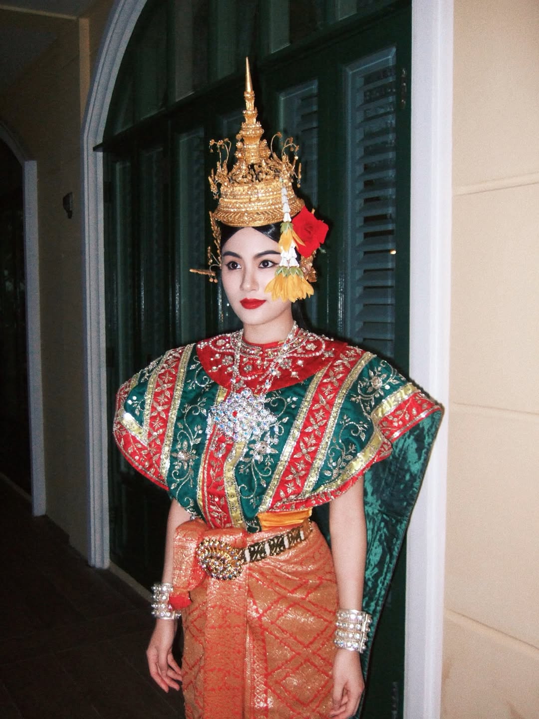 นาน่า - ศวรรยา ไพศาลพยัคฆ์