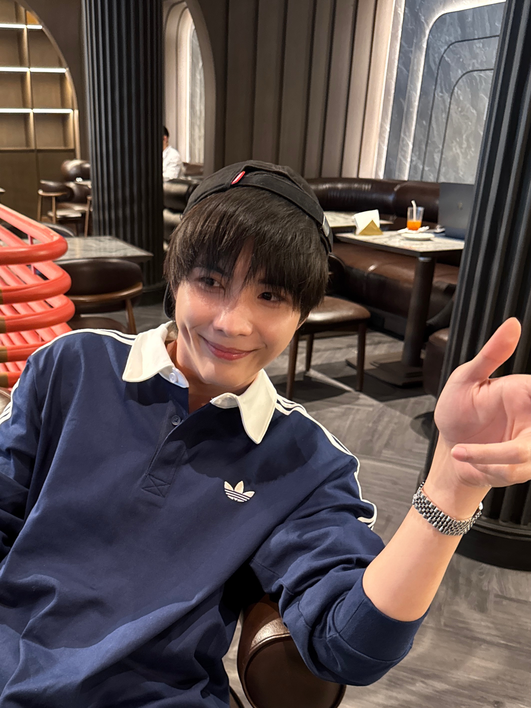 กอล์ฟ - พสธร เลิศสถิตย์วงศ์