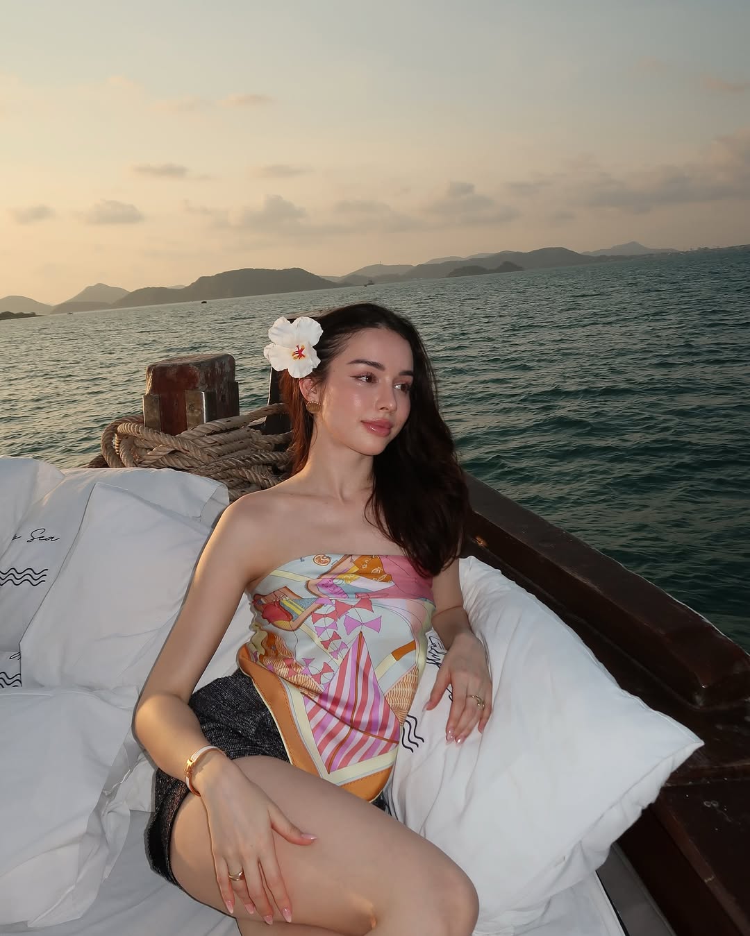 สกาย - มาเรีย เฮิร์ชเลอร์
