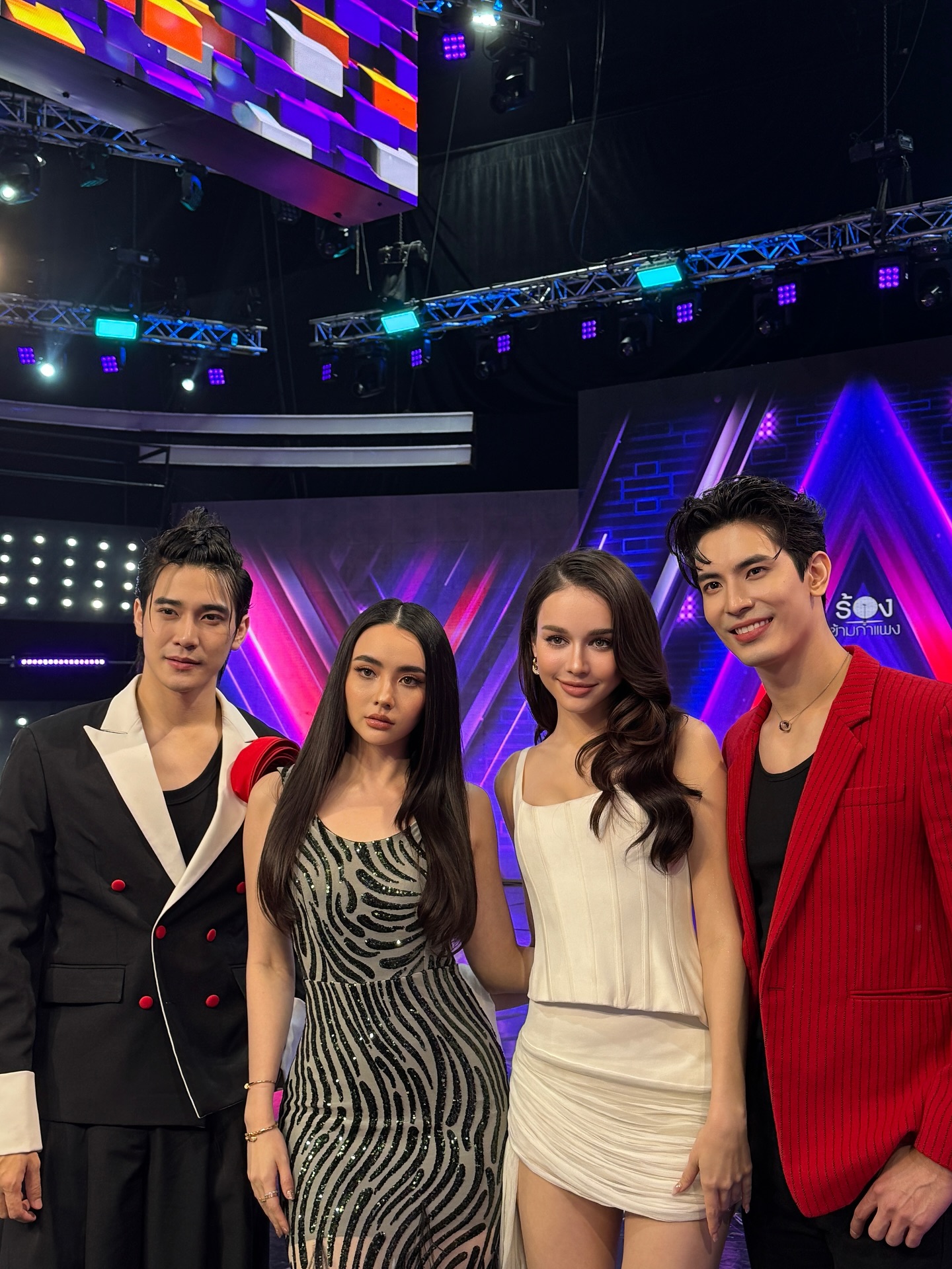 สกาย - มาเรีย เฮิร์ชเลอร์