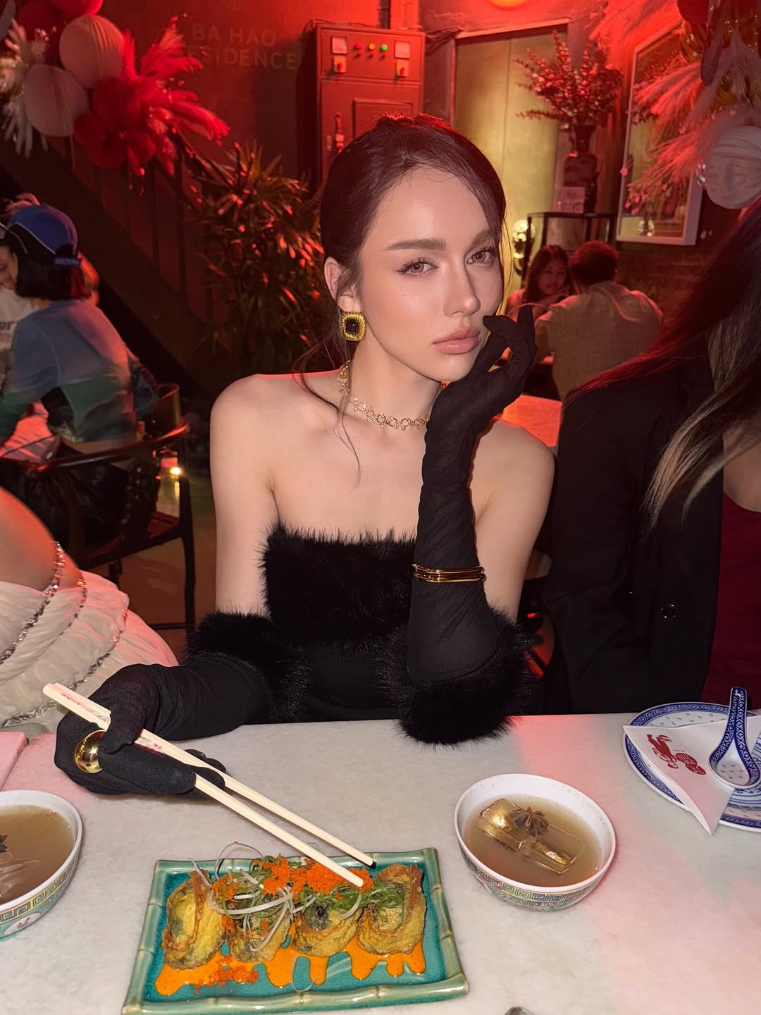 สกาย - มาเรีย เฮิร์ชเลอร์