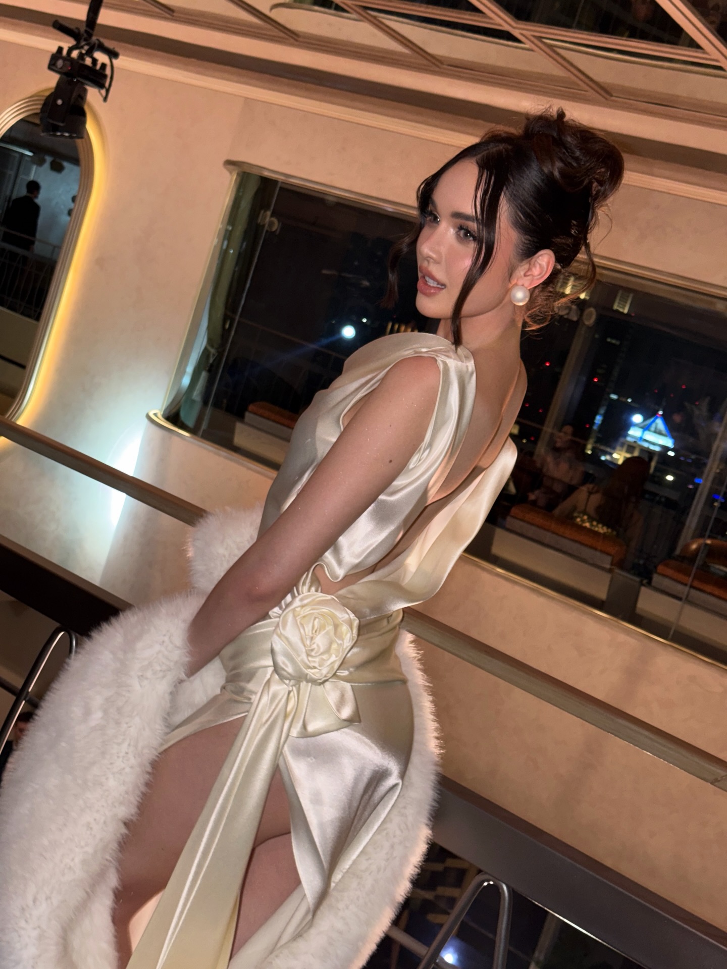 สกาย - มาเรีย เฮิร์ชเลอร์