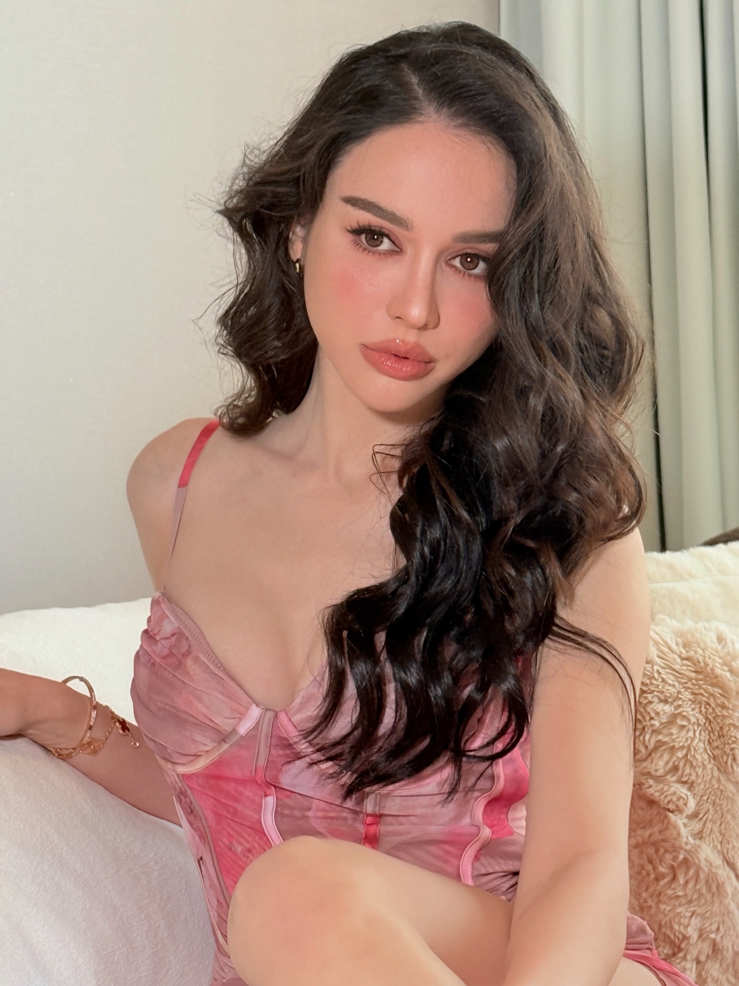 สกาย - มาเรีย เฮิร์ชเลอร์