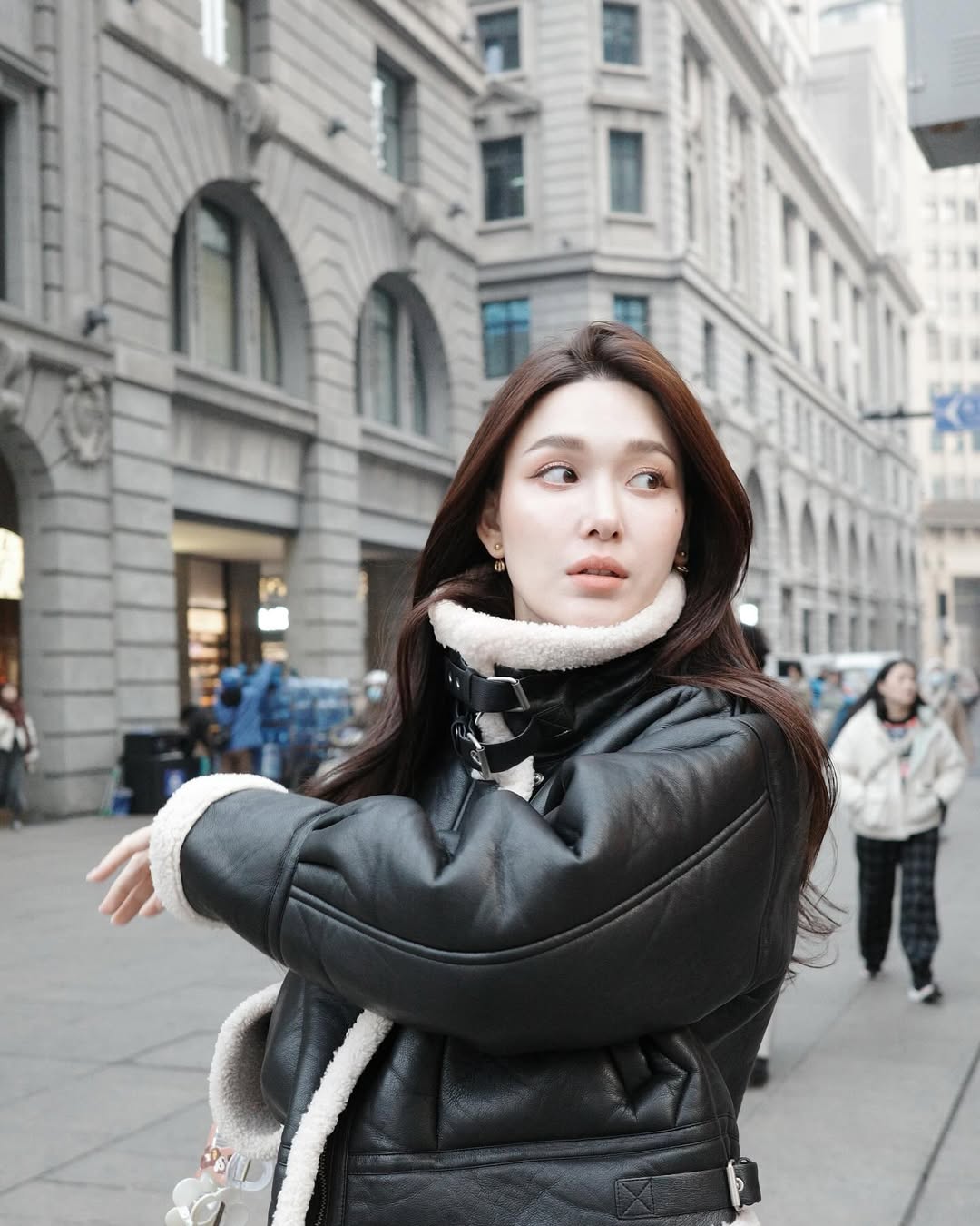 แจ็คกี้ - ชาเคอลีน มึ้นช์