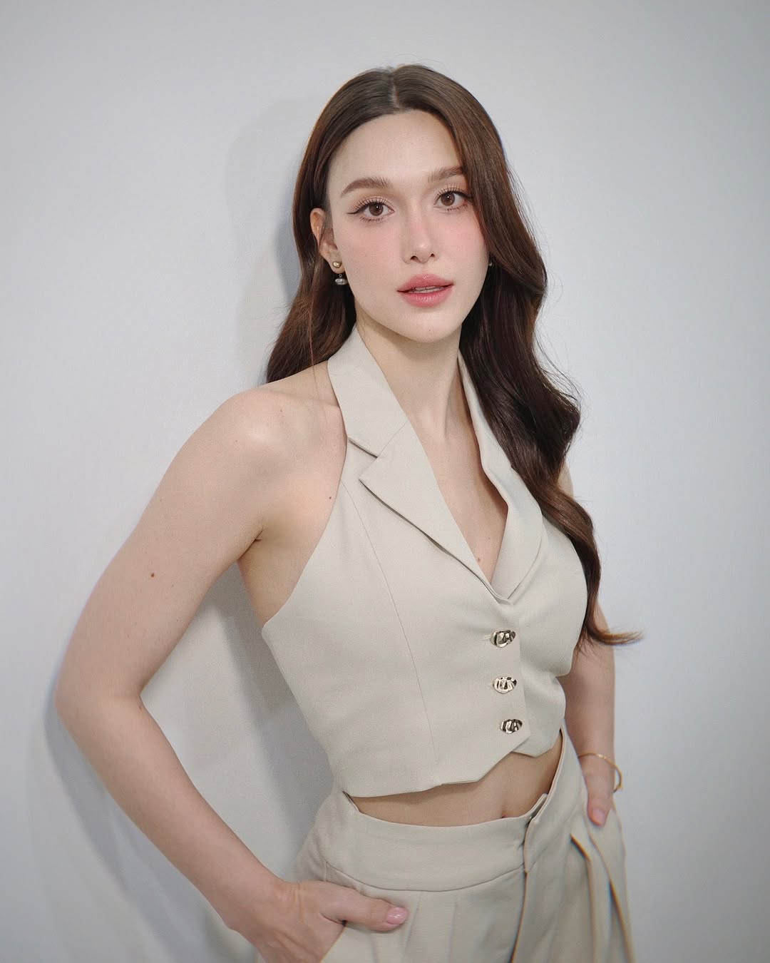 แจ็คกี้ - ชาเคอลีน มึ้นช์