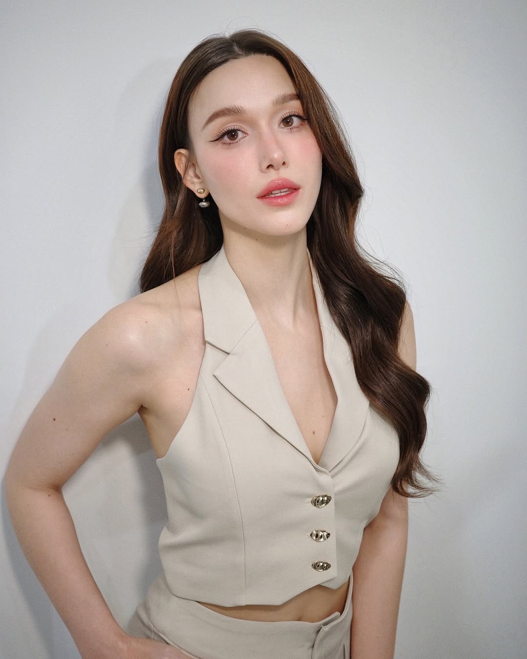 แจ็คกี้ - ชาเคอลีน มึ้นช์
