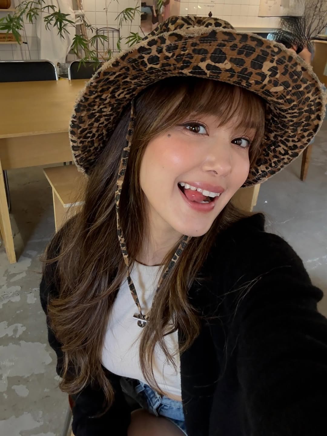 แจ็คกี้ - ชาเคอลีน มึ้นช์
