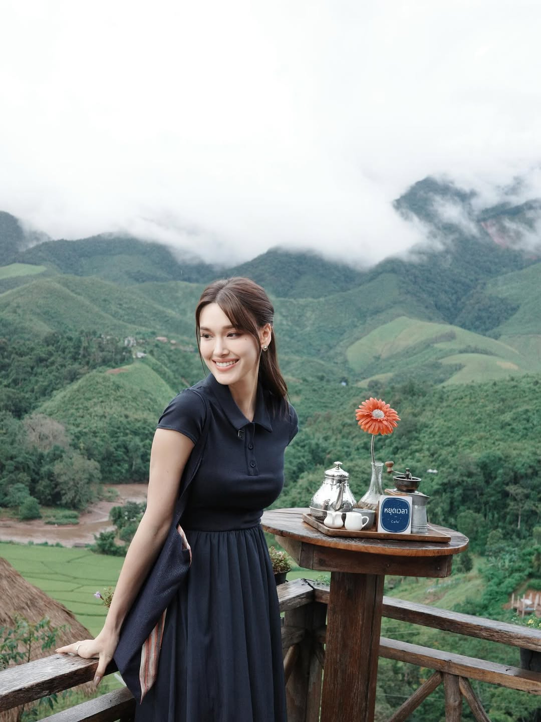 แจ็คกี้ - ชาเคอลีน มึ้นช์
