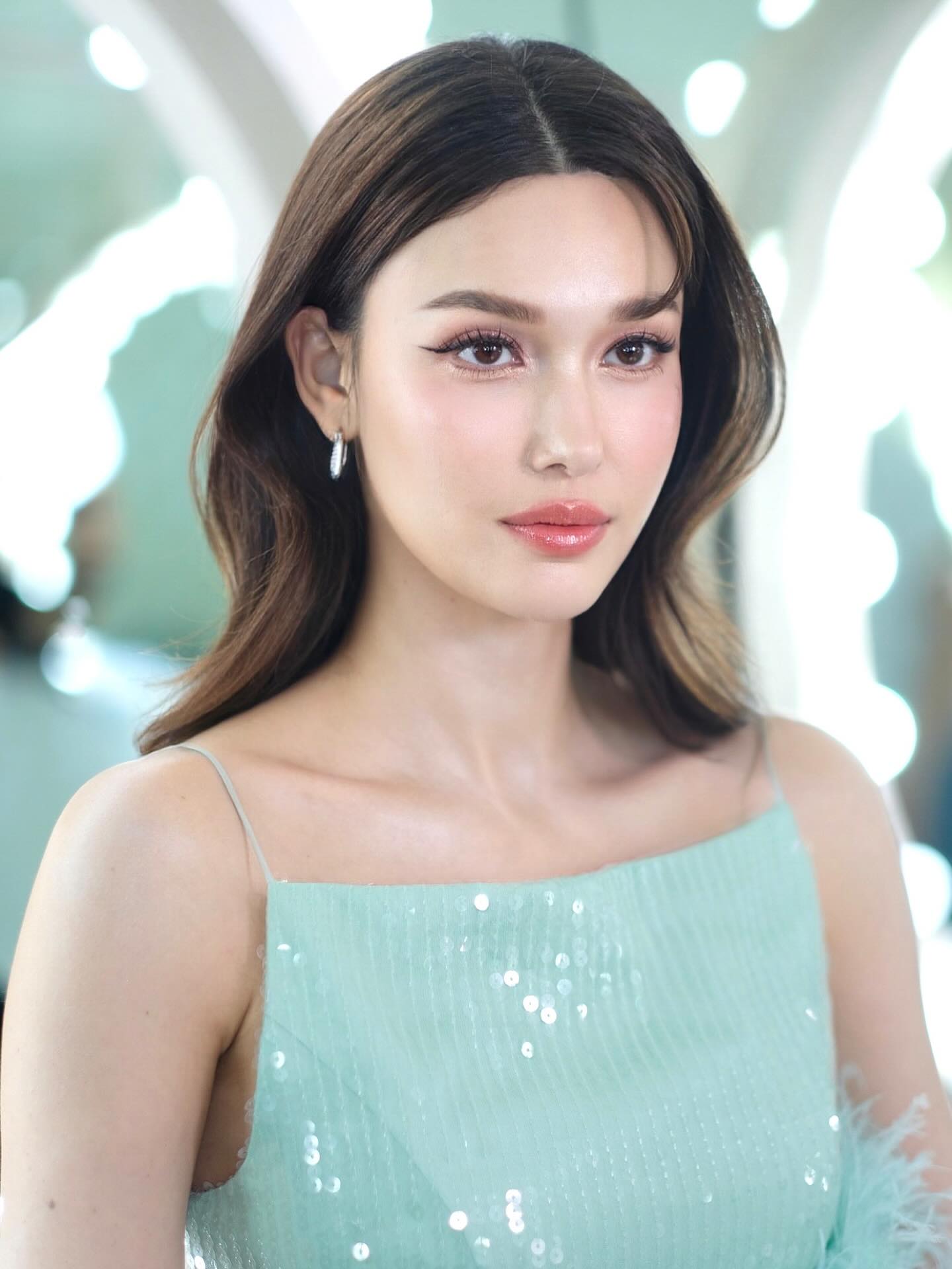 แจ็คกี้ - ชาเคอลีน มึ้นช์