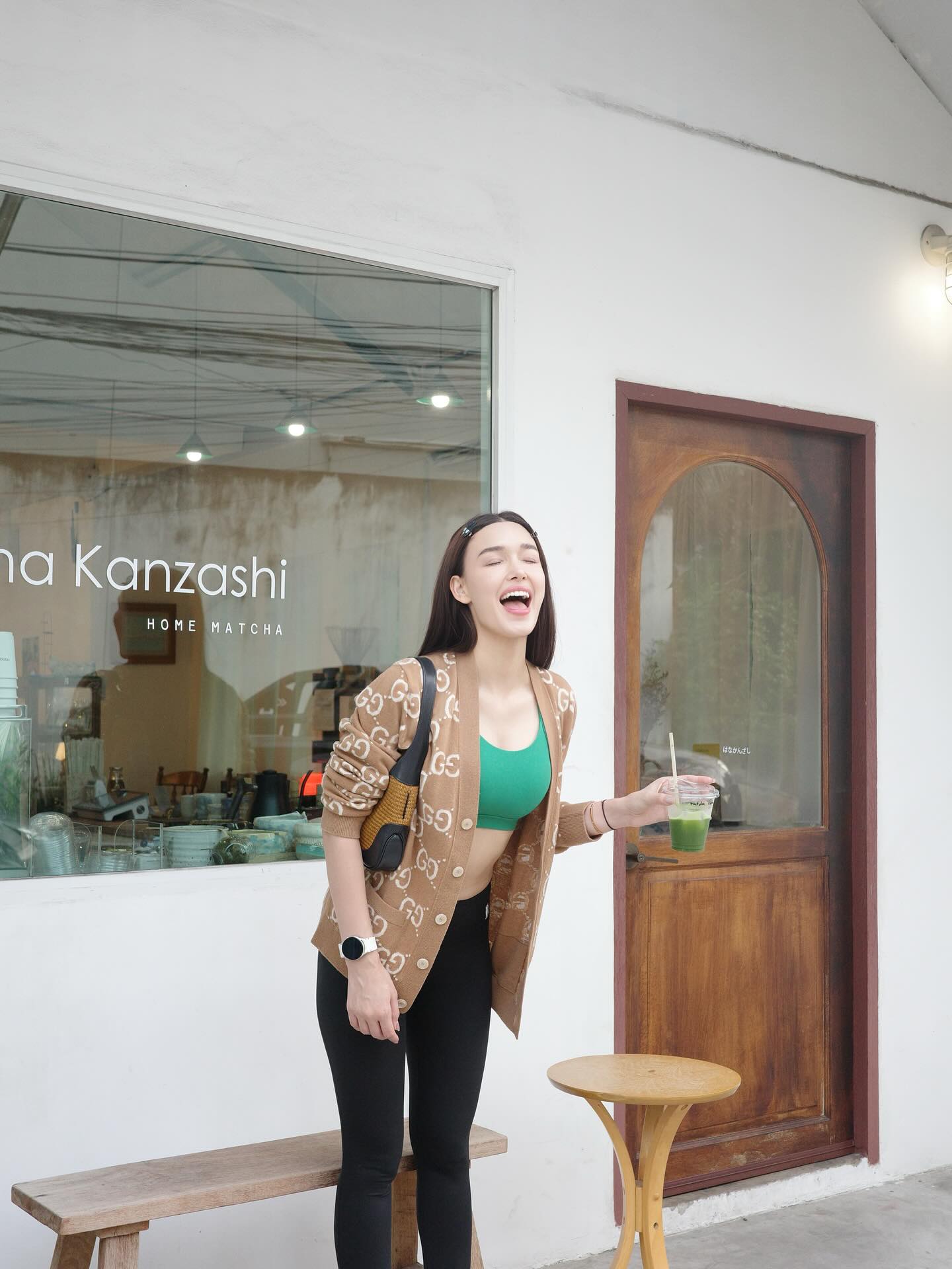 แจ็คกี้ - ชาเคอลีน มึ้นช์