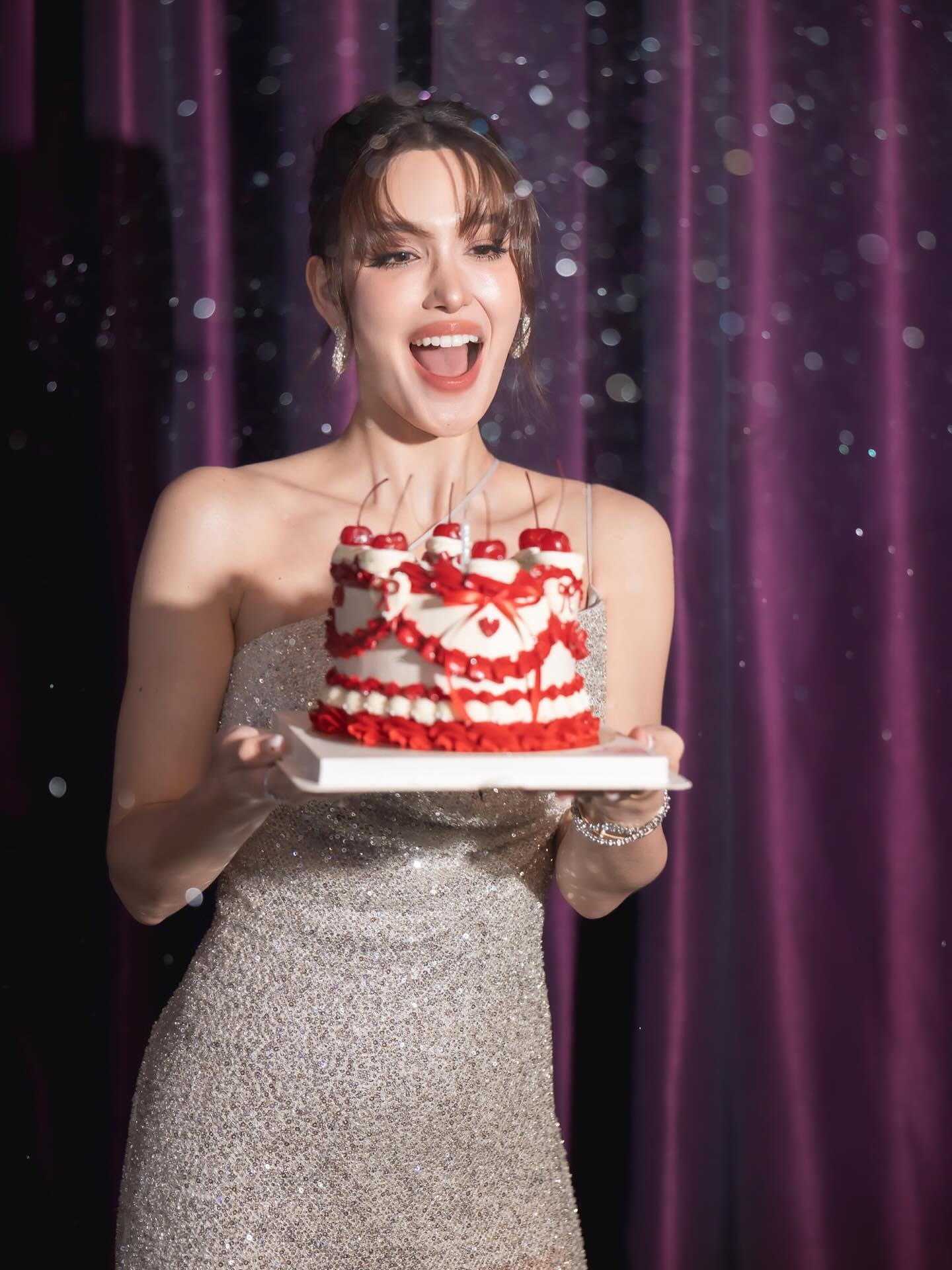 แจ็คกี้ - ชาเคอลีน มึ้นช์