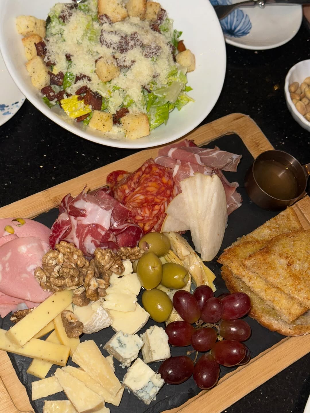 แจ็คกี้ - ชาเคอลีน มึ้นช์