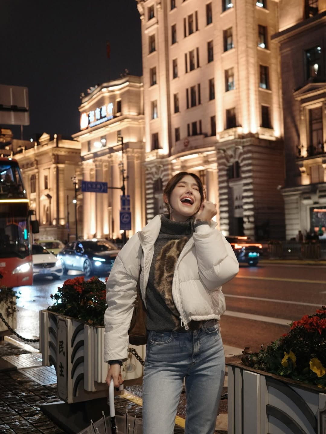 แจ็คกี้ - ชาเคอลีน มึ้นช์