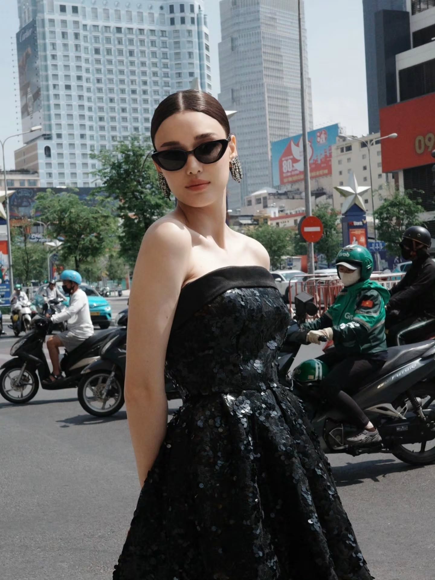 แจ็คกี้ - ชาเคอลีน มึ้นช์