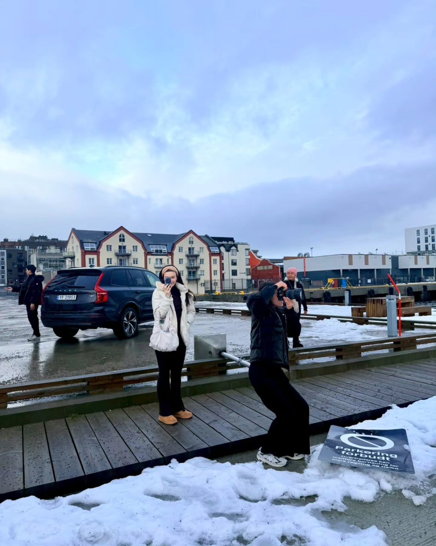 แจ็คกี้ - ชาเคอลีน มึ้นช์