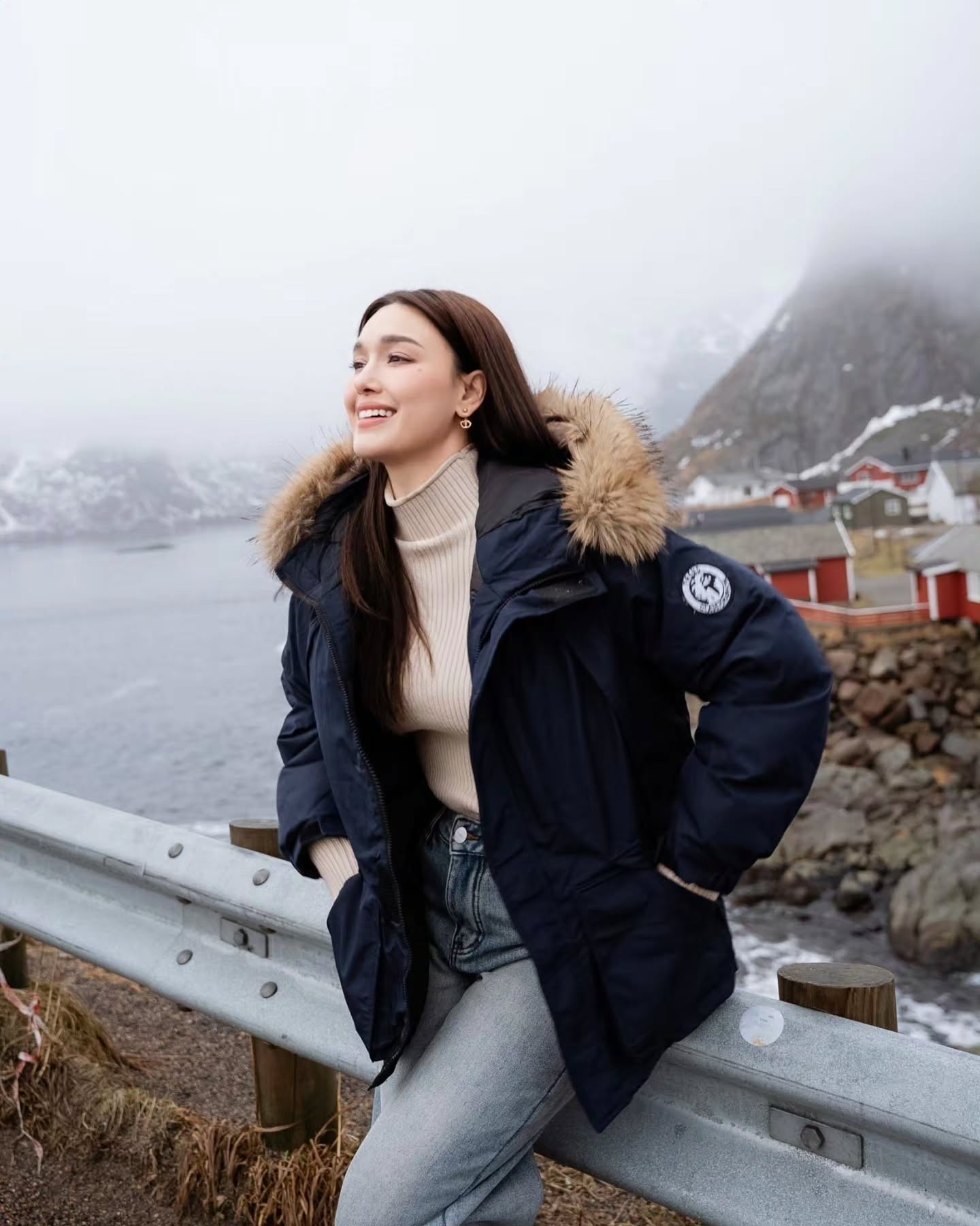 แจ็คกี้ - ชาเคอลีน มึ้นช์