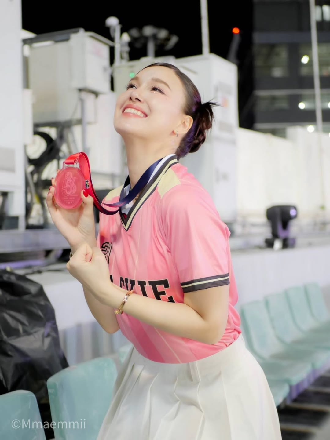 แจ็คกี้ - ชาเคอลีน มึ้นช์