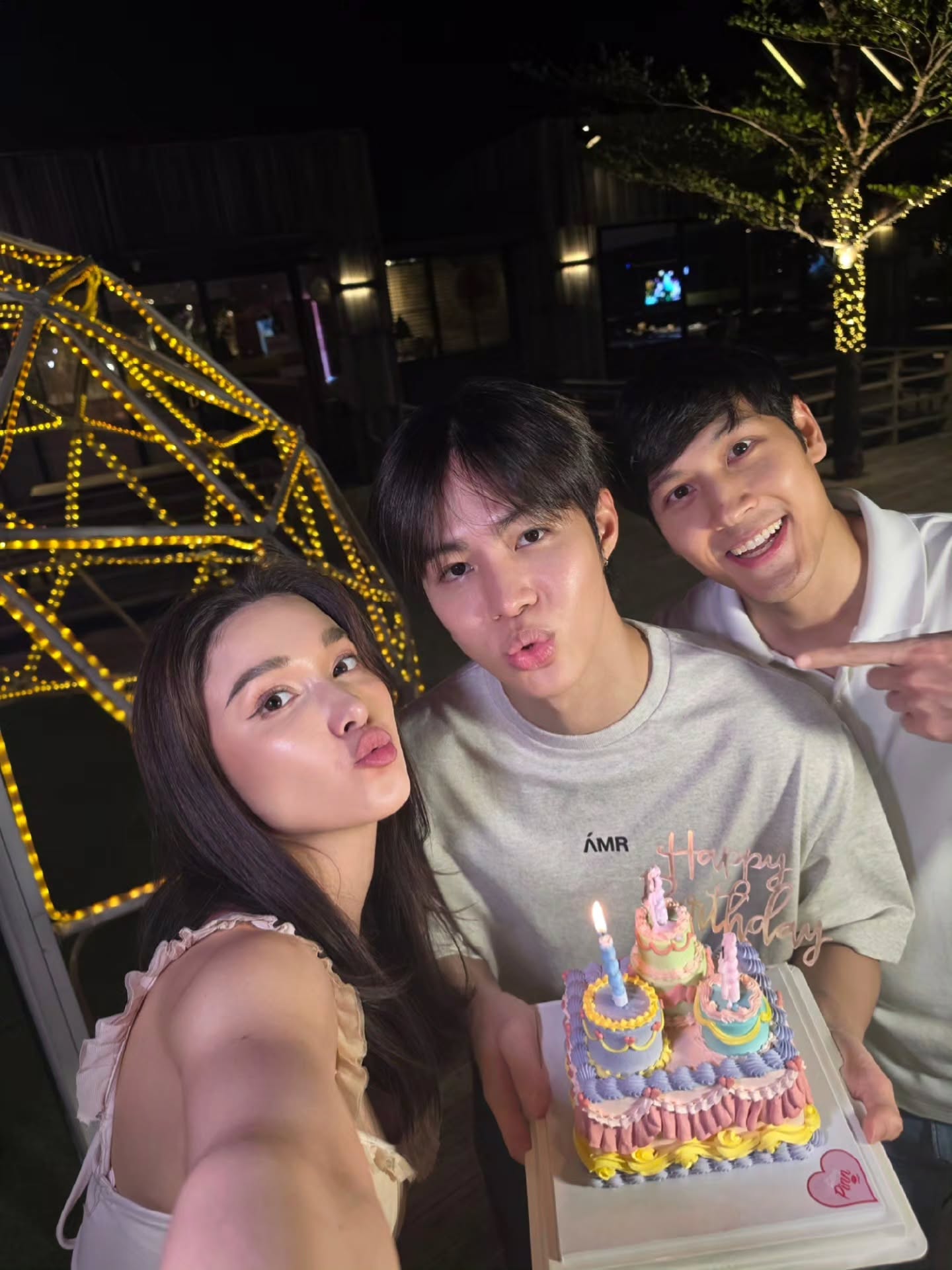 แจ็คกี้ - ชาเคอลีน มึ้นช์