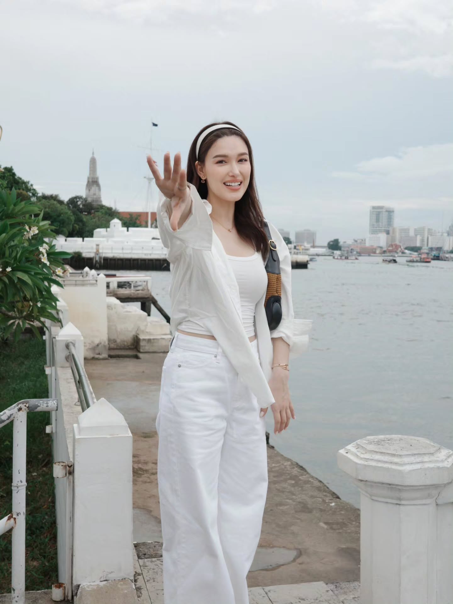 แจ็คกี้ - ชาเคอลีน มึ้นช์