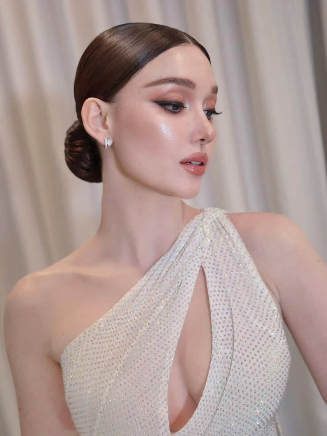 แจ็คกี้ - ชาเคอลีน มึ้นช์