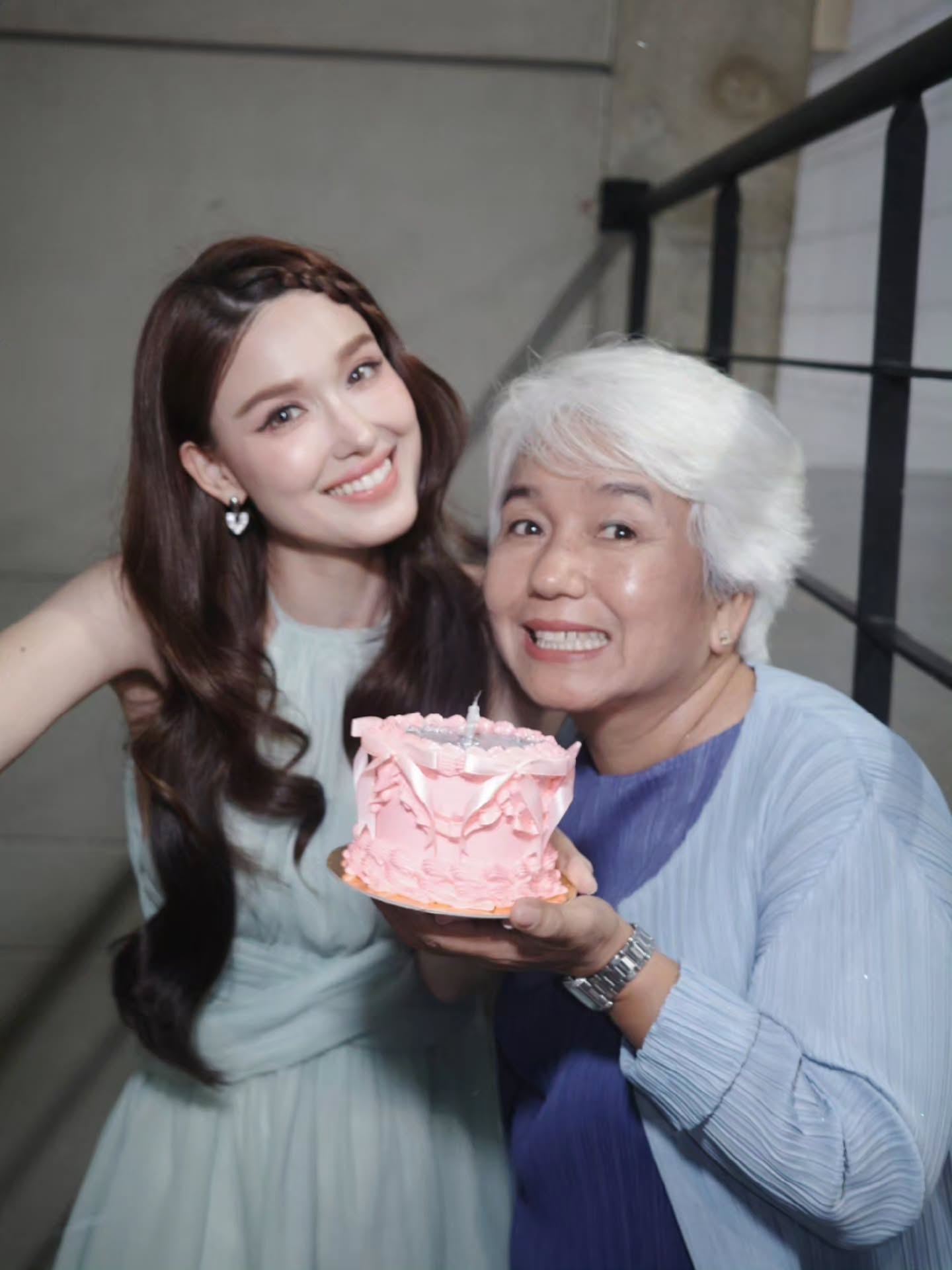 แจ็คกี้ - ชาเคอลีน มึ้นช์
