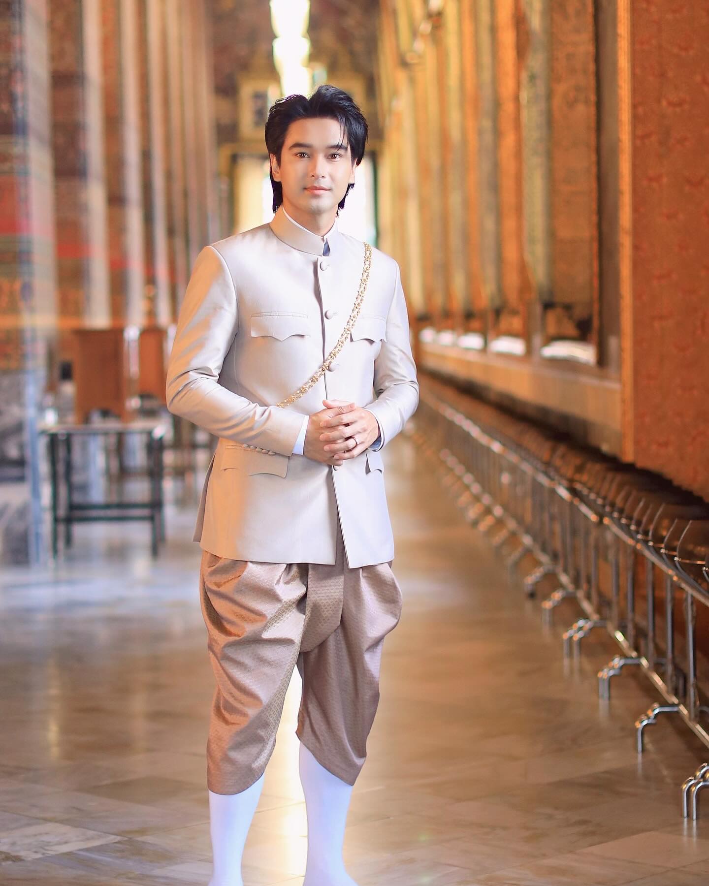 อ๊อฟ - ชนะพล สัตยา
