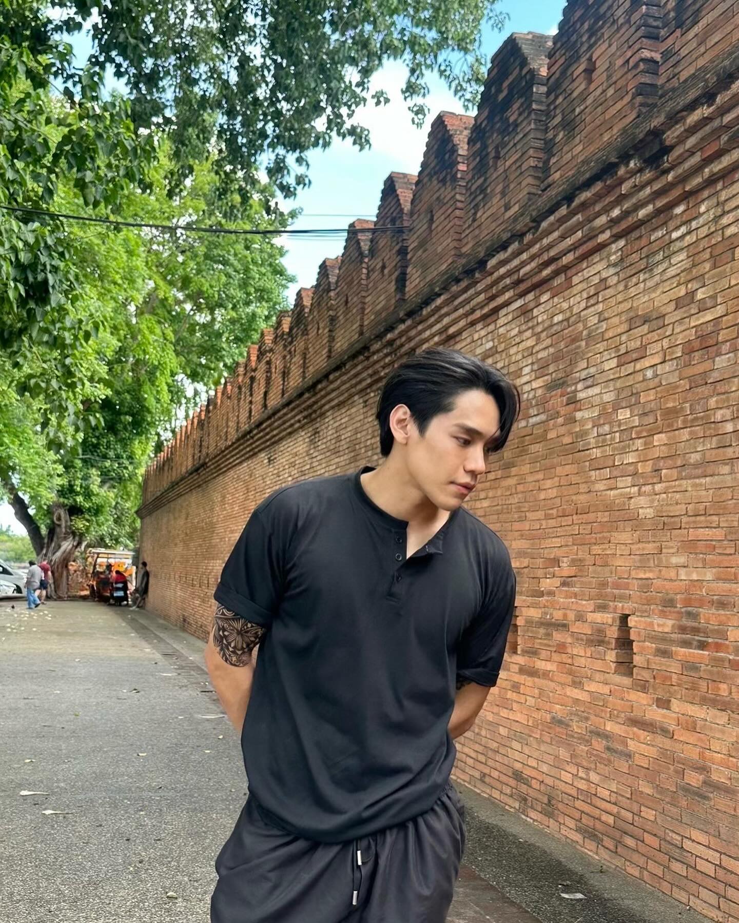 เงิน - อนุภาษ เหลืองสดใส