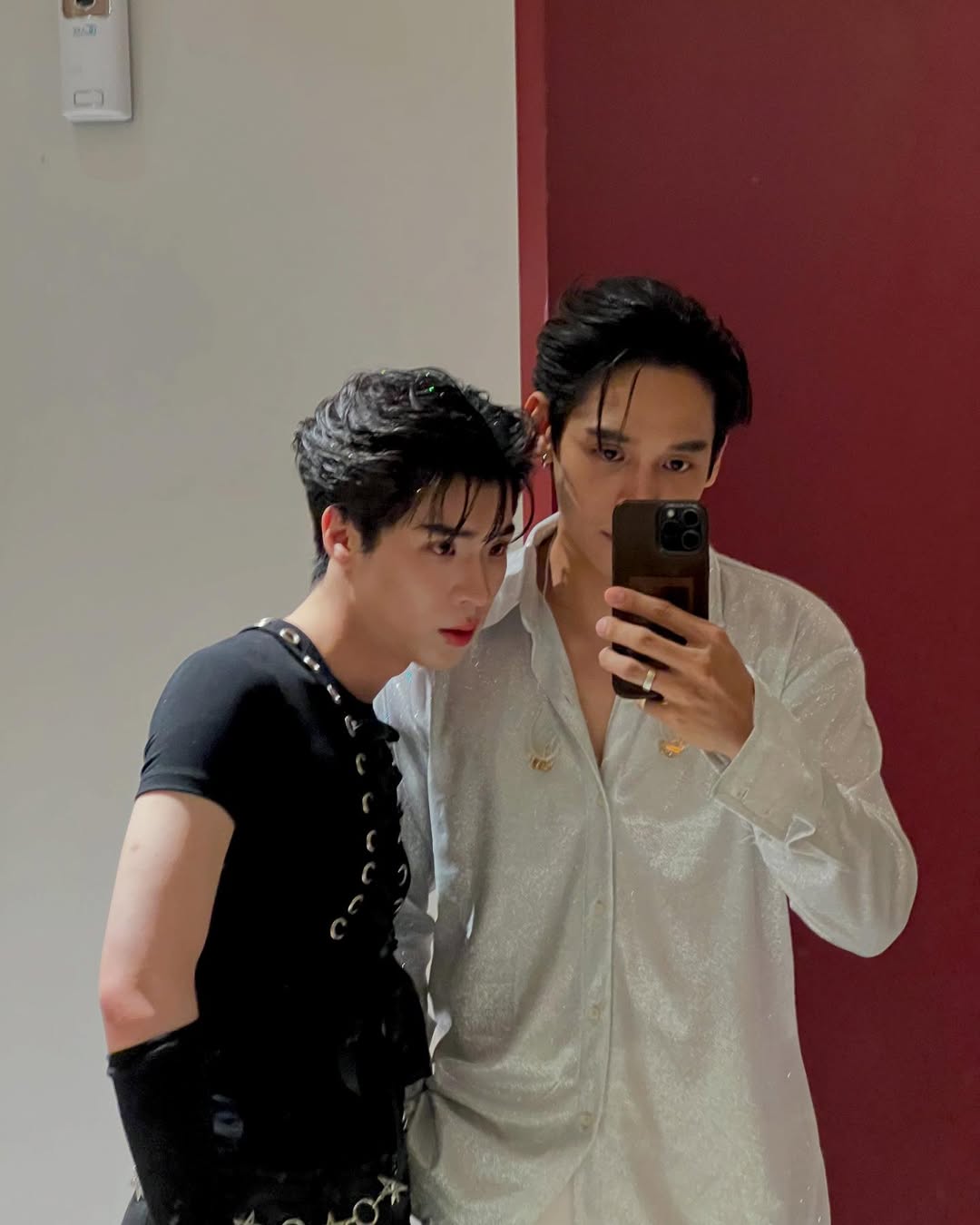 เงิน - อนุภาษ เหลืองสดใส