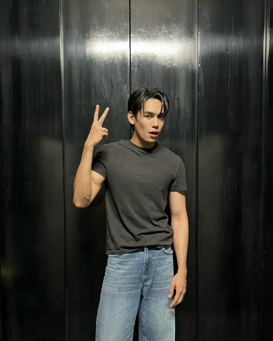 เงิน - อนุภาษ เหลืองสดใส