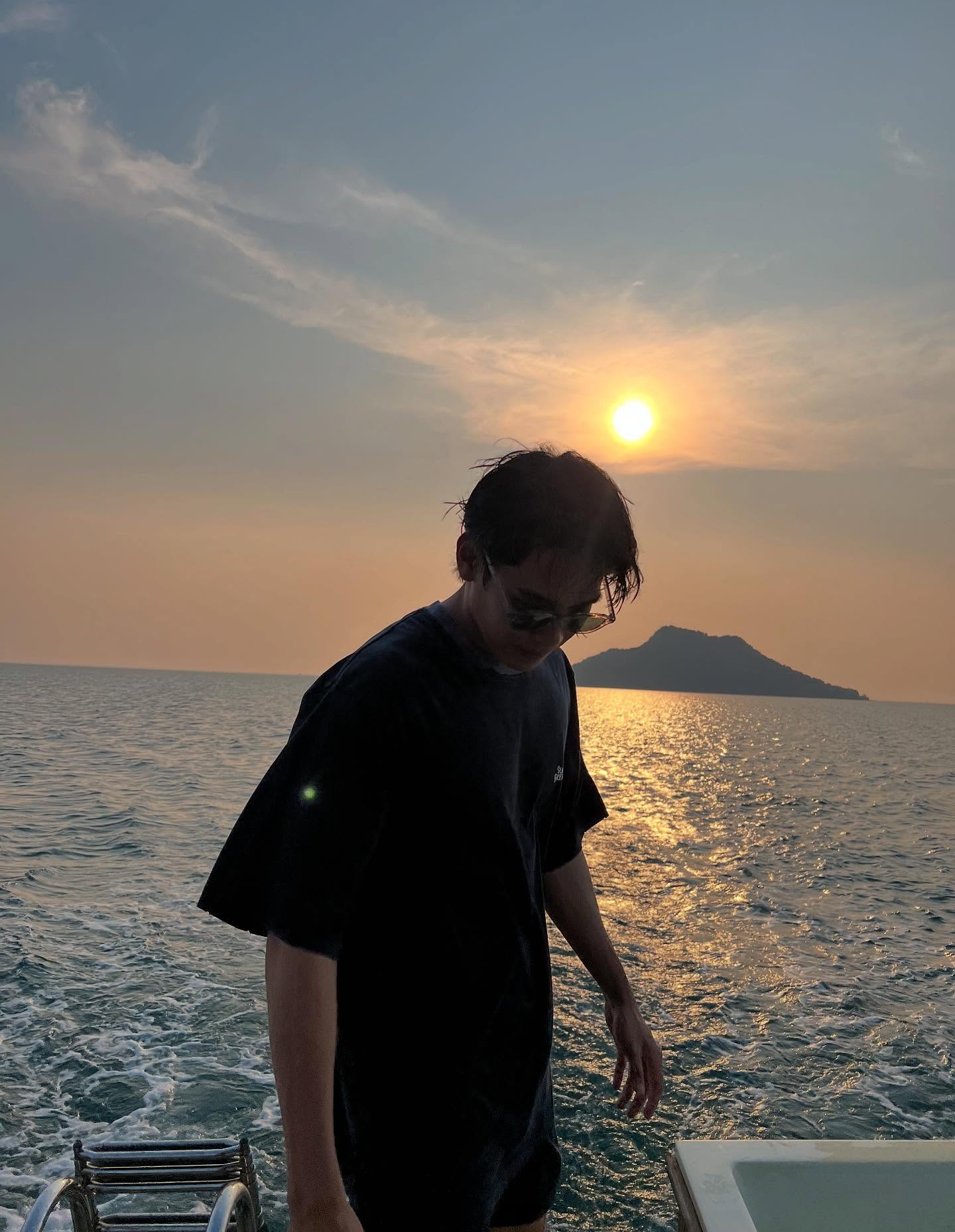 เงิน - อนุภาษ เหลืองสดใส