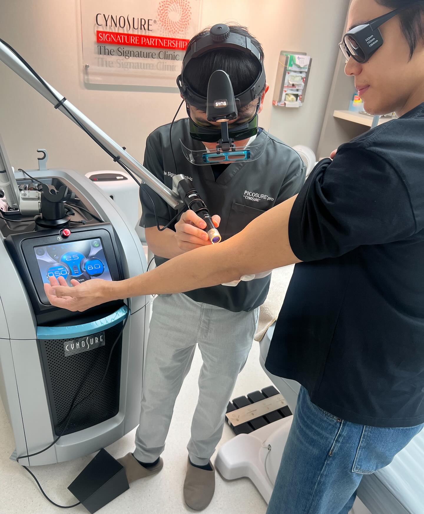 เงิน - อนุภาษ เหลืองสดใส