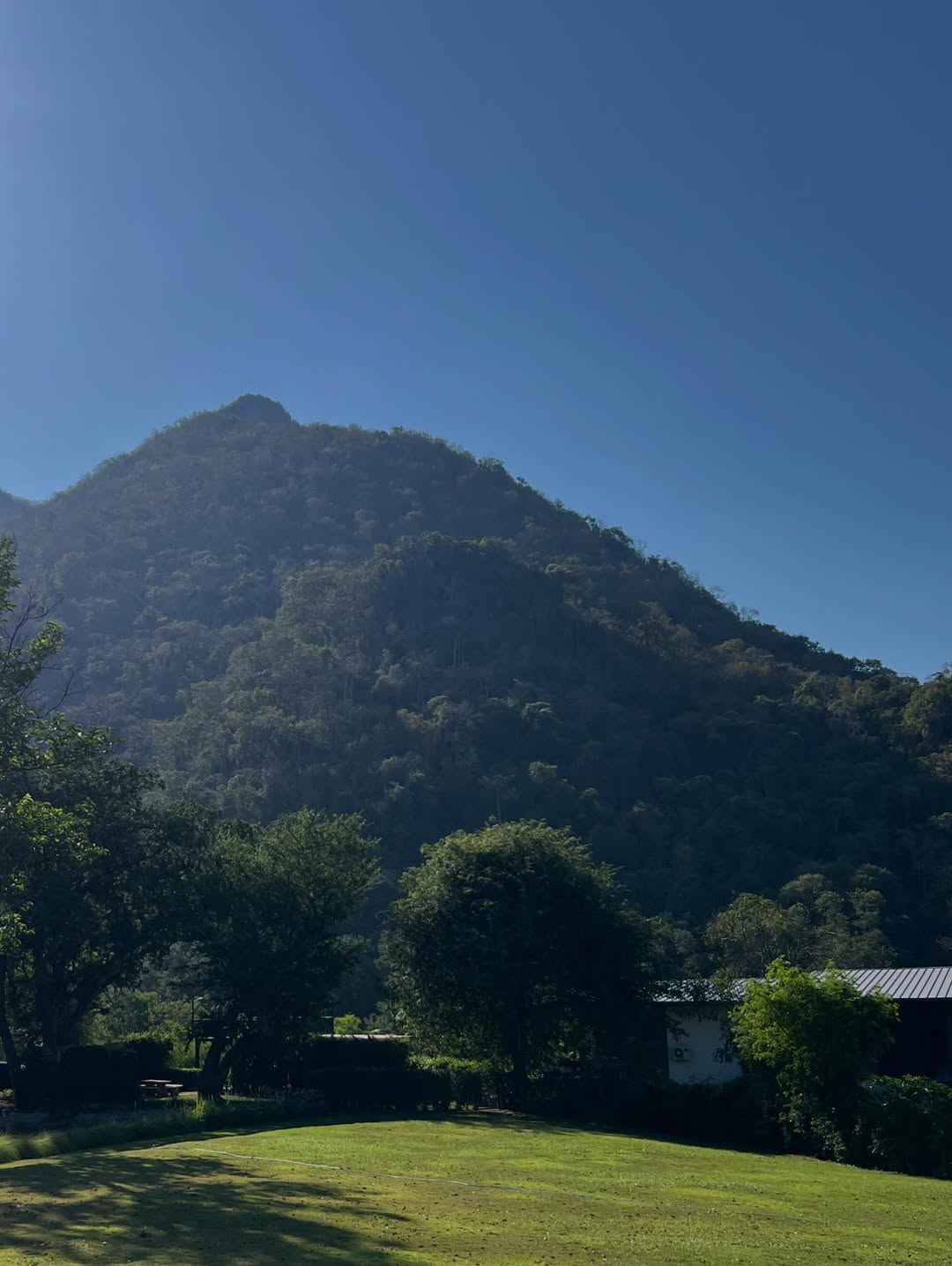 เงิน - อนุภาษ เหลืองสดใส