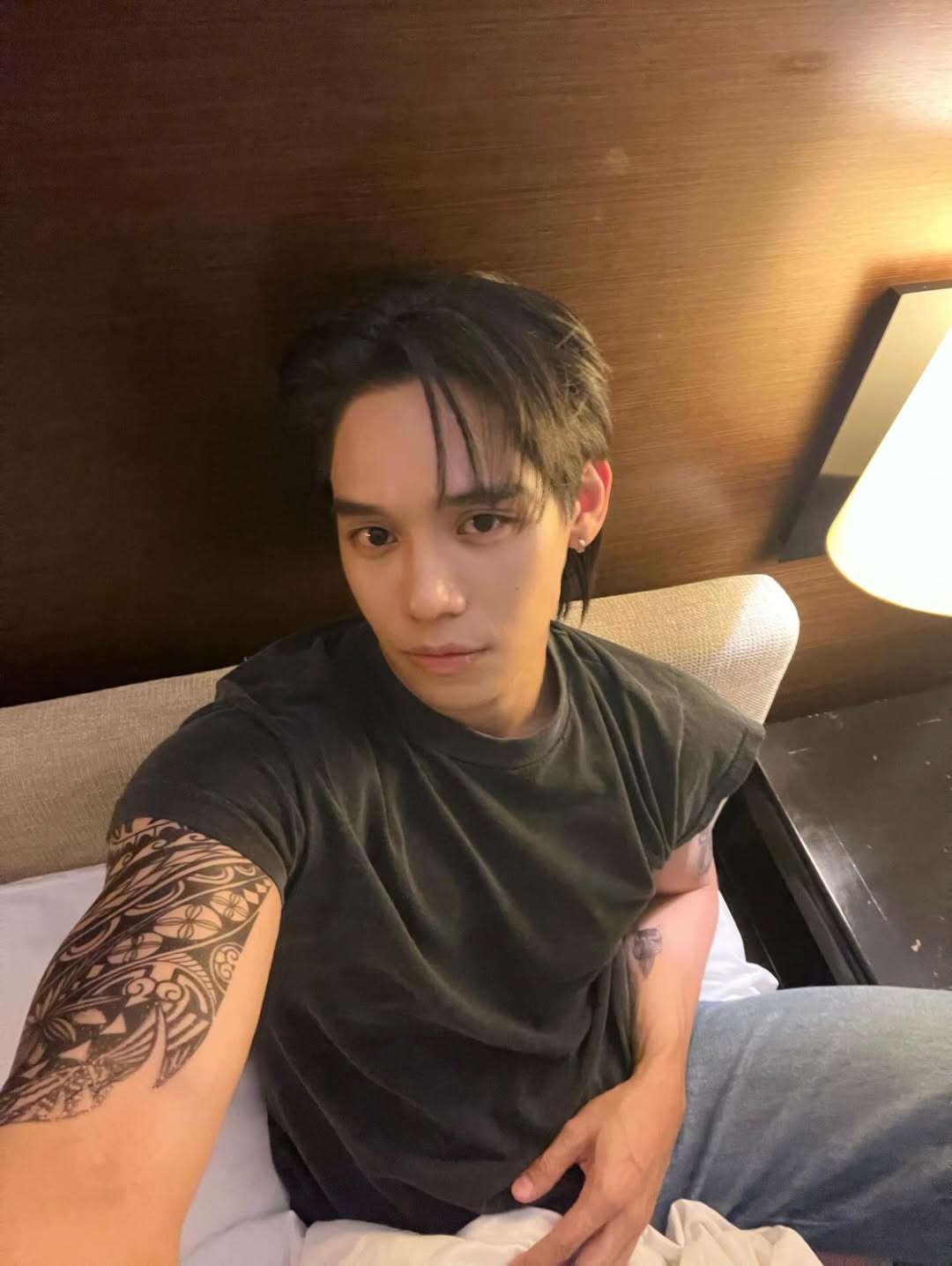 เงิน - อนุภาษ เหลืองสดใส