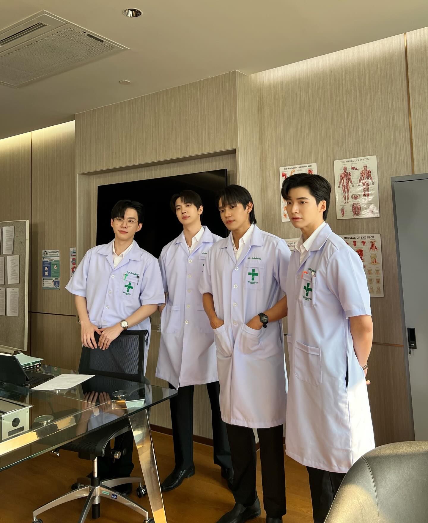 เงิน - อนุภาษ เหลืองสดใส