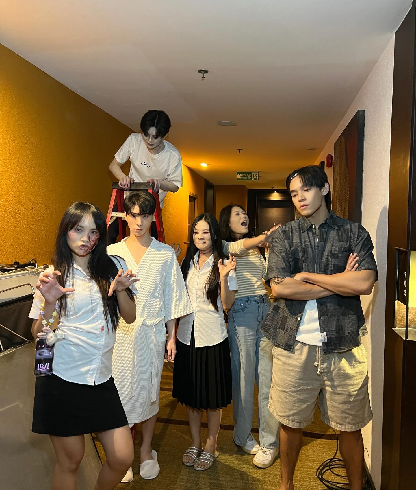 เงิน - อนุภาษ เหลืองสดใส