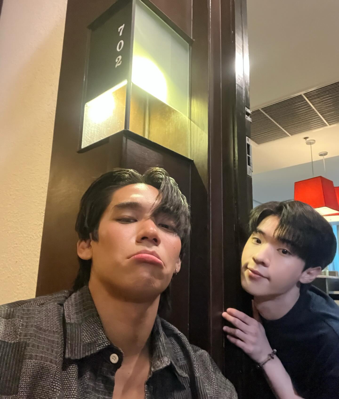 เงิน - อนุภาษ เหลืองสดใส