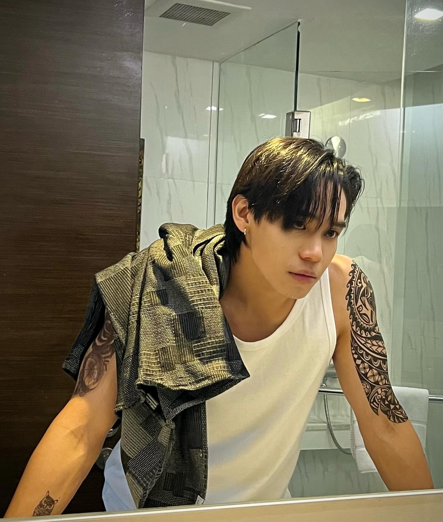 เงิน - อนุภาษ เหลืองสดใส