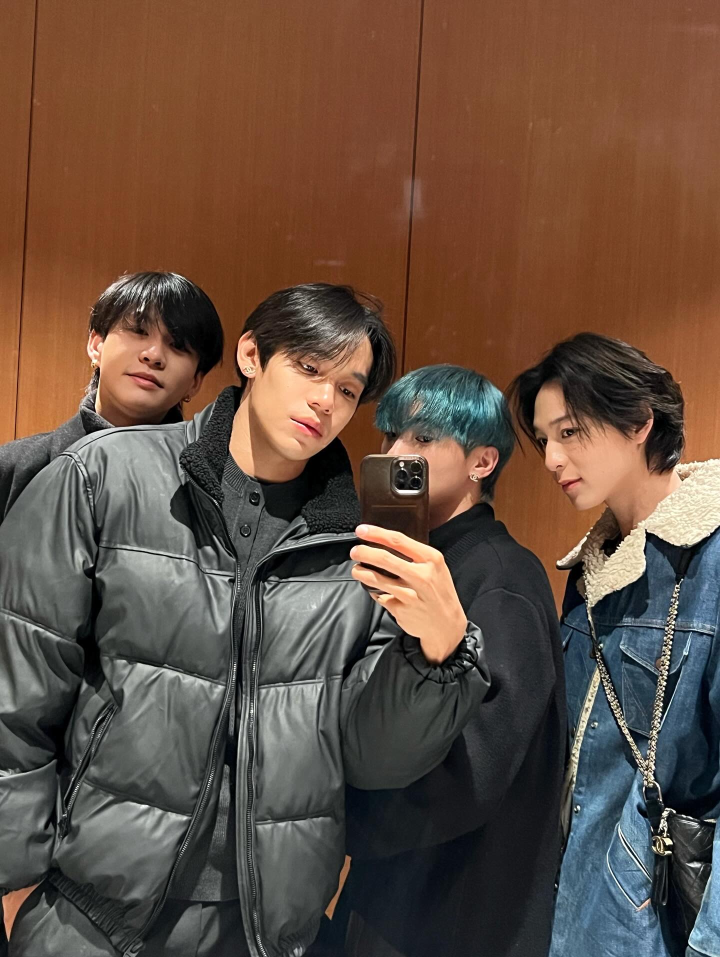 เงิน - อนุภาษ เหลืองสดใส