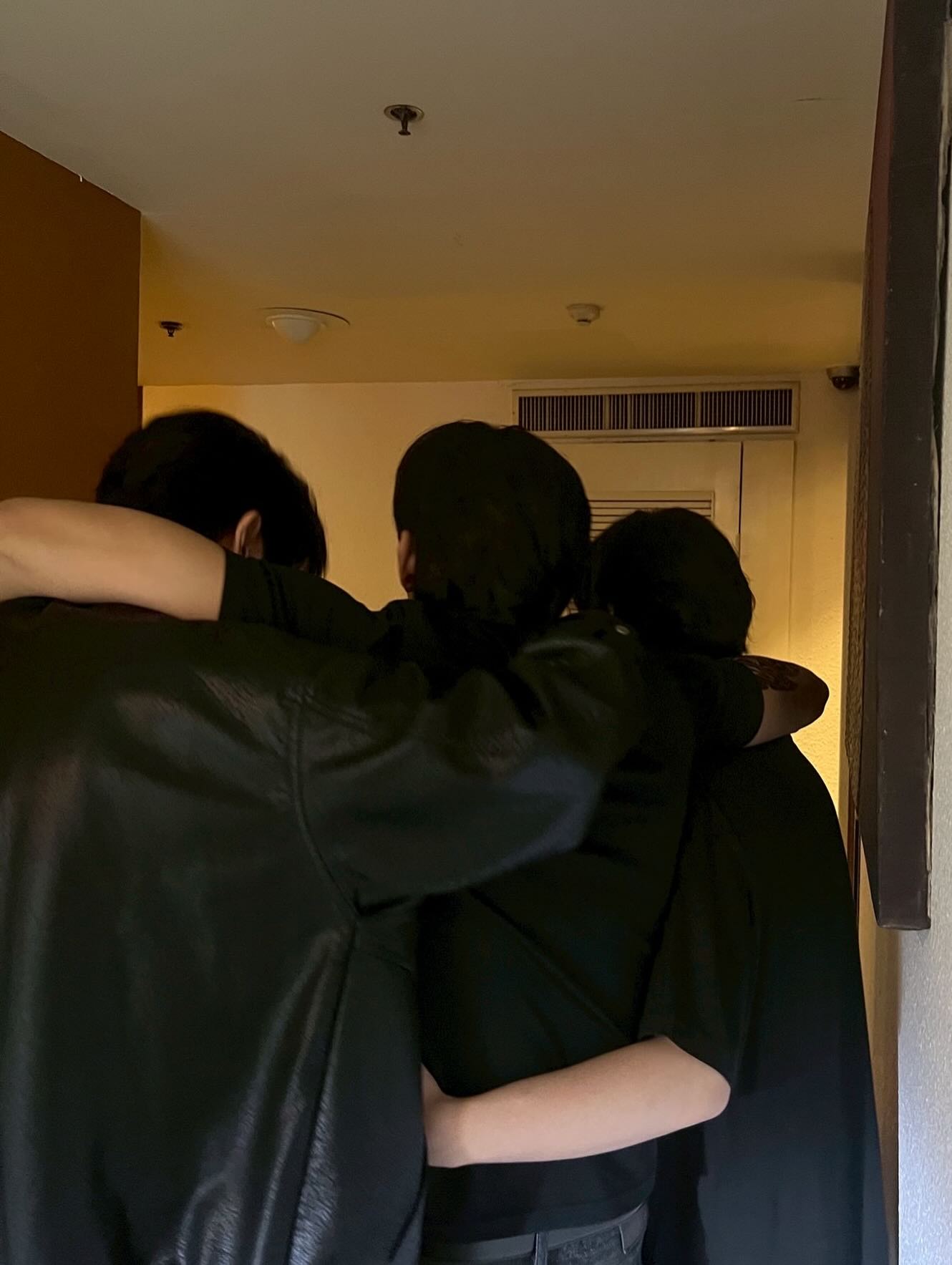 เงิน - อนุภาษ เหลืองสดใส