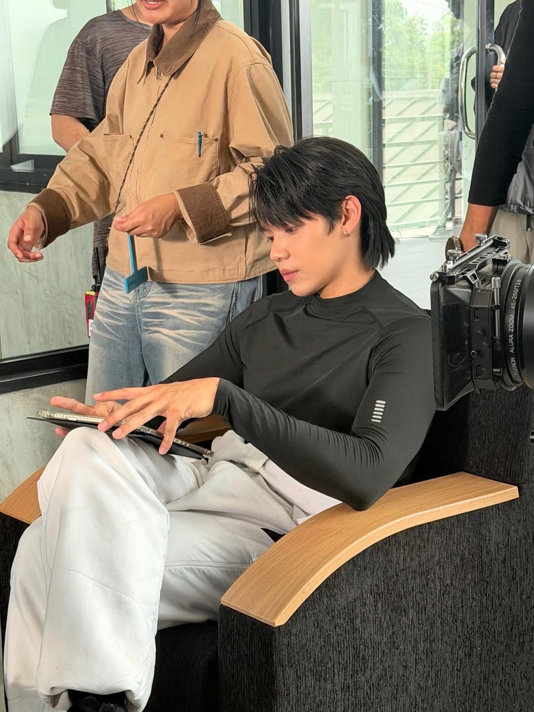 เงิน - อนุภาษ เหลืองสดใส