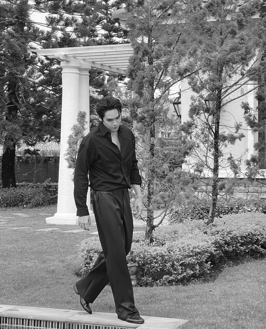 เงิน - อนุภาษ เหลืองสดใส