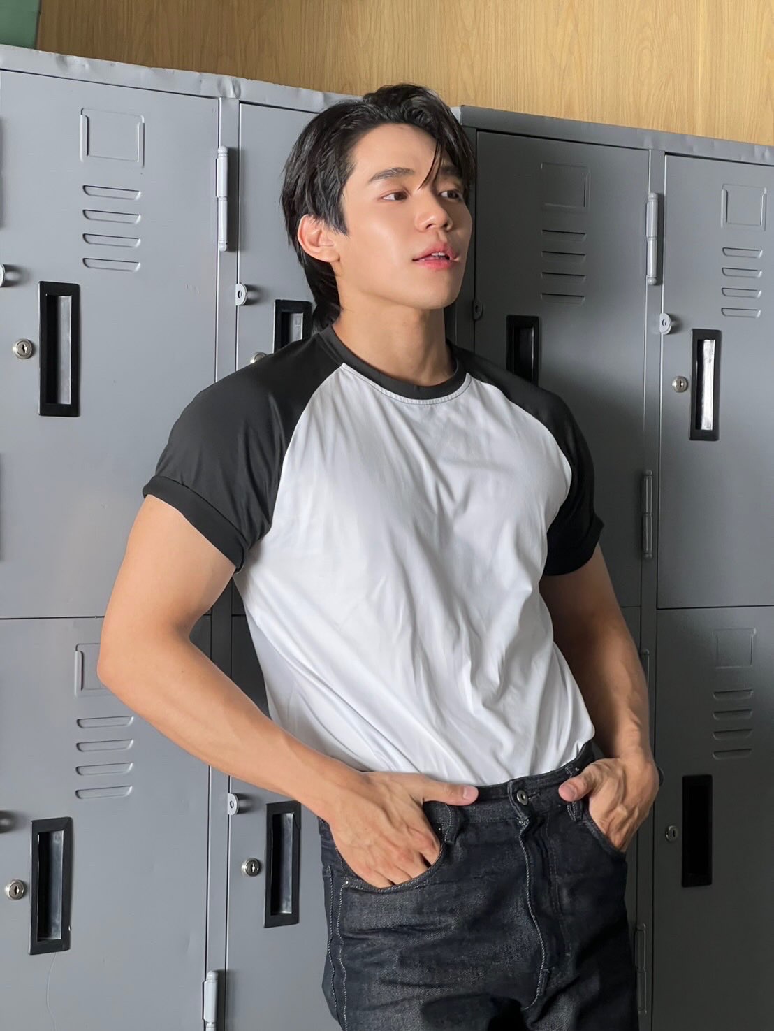 เงิน - อนุภาษ เหลืองสดใส