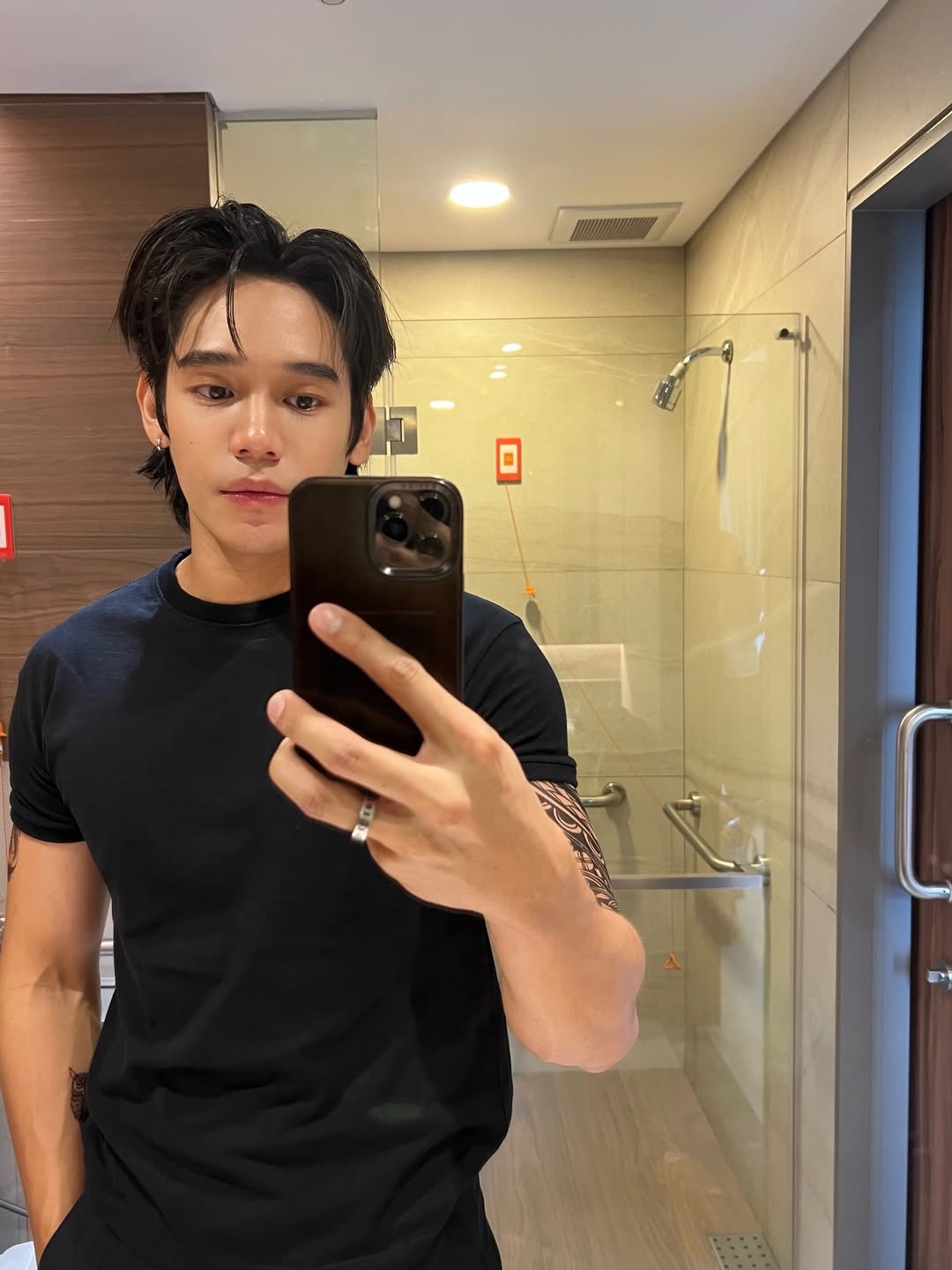 เงิน - อนุภาษ เหลืองสดใส