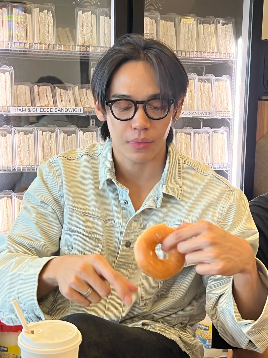 เงิน - อนุภาษ เหลืองสดใส
