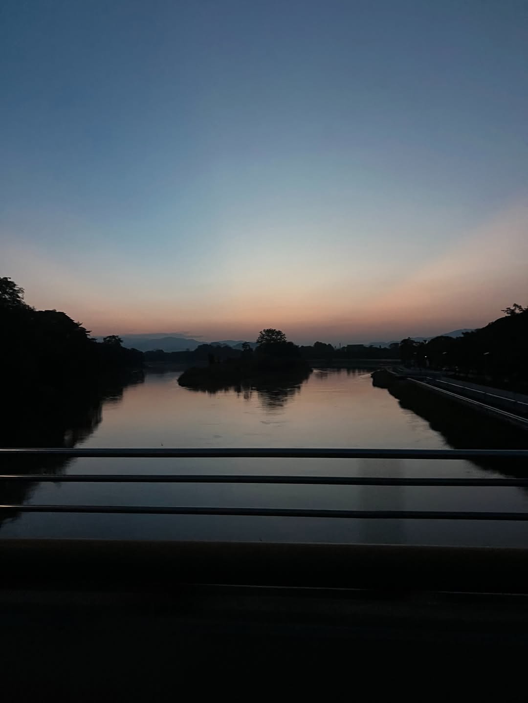 เงิน - อนุภาษ เหลืองสดใส