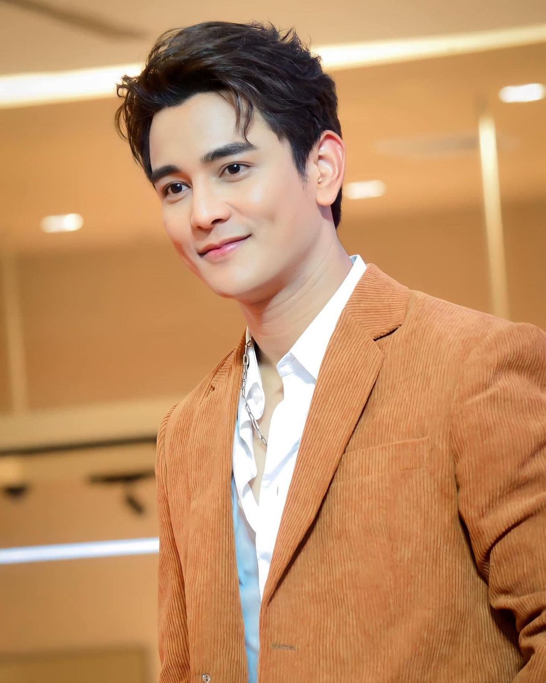 กัน - นภัทร อินทร์ใจเอื้อ