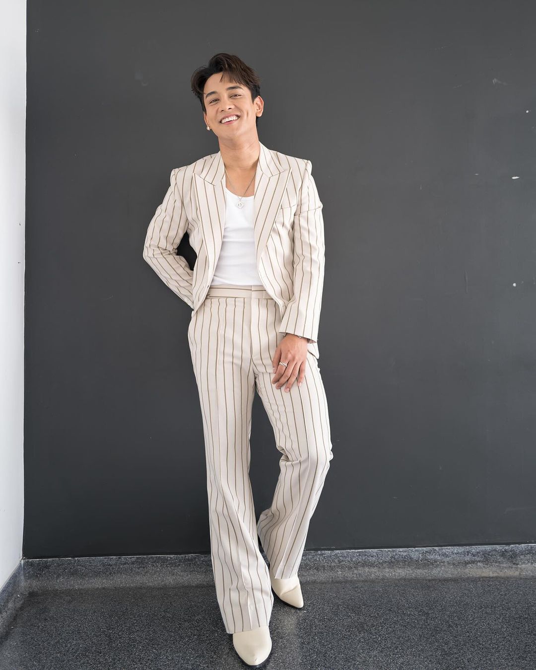 กัน - นภัทร อินทร์ใจเอื้อ